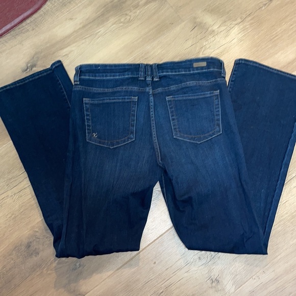 KUT from the Kloth Natalie High Rise Bootcut 14 - Picture 5 of 6